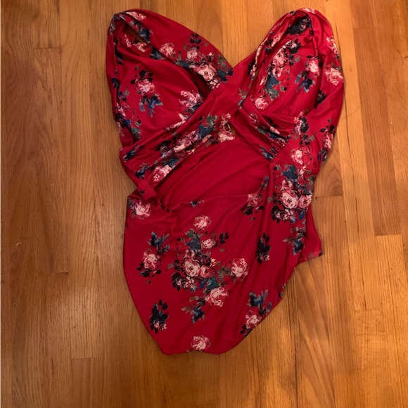 ModCloth Red Floral One-Piece Swimsuit - Size 2X - Stunning Design! - Picture 3 of 10